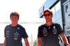GP ITALIA, (L to R): Alexander Albon (THA) Atlassian Williams Racing with George Russell (GBR) Mercedes AMG F1.

04.09.2025. Formula 1 World Championship, Rd 16, Italian Grand Prix, Monza, Italy, Preparation Day.

- www.xpbimages.com, EMail: requests@xpbimages.com © Copyright: Bearne / XPB Images