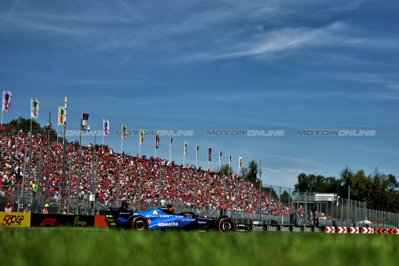 GP ITALIA, Alexander Albon (THA) Atlassian Williams Racing FW47.
06.09.2025. Formula 1 World Championship, Rd 16, Italian Grand Prix, Monza, Italy, Qualifiche Day.
- www.xpbimages.com, EMail: requests@xpbimages.com © Copyright: Charniaux / XPB Images