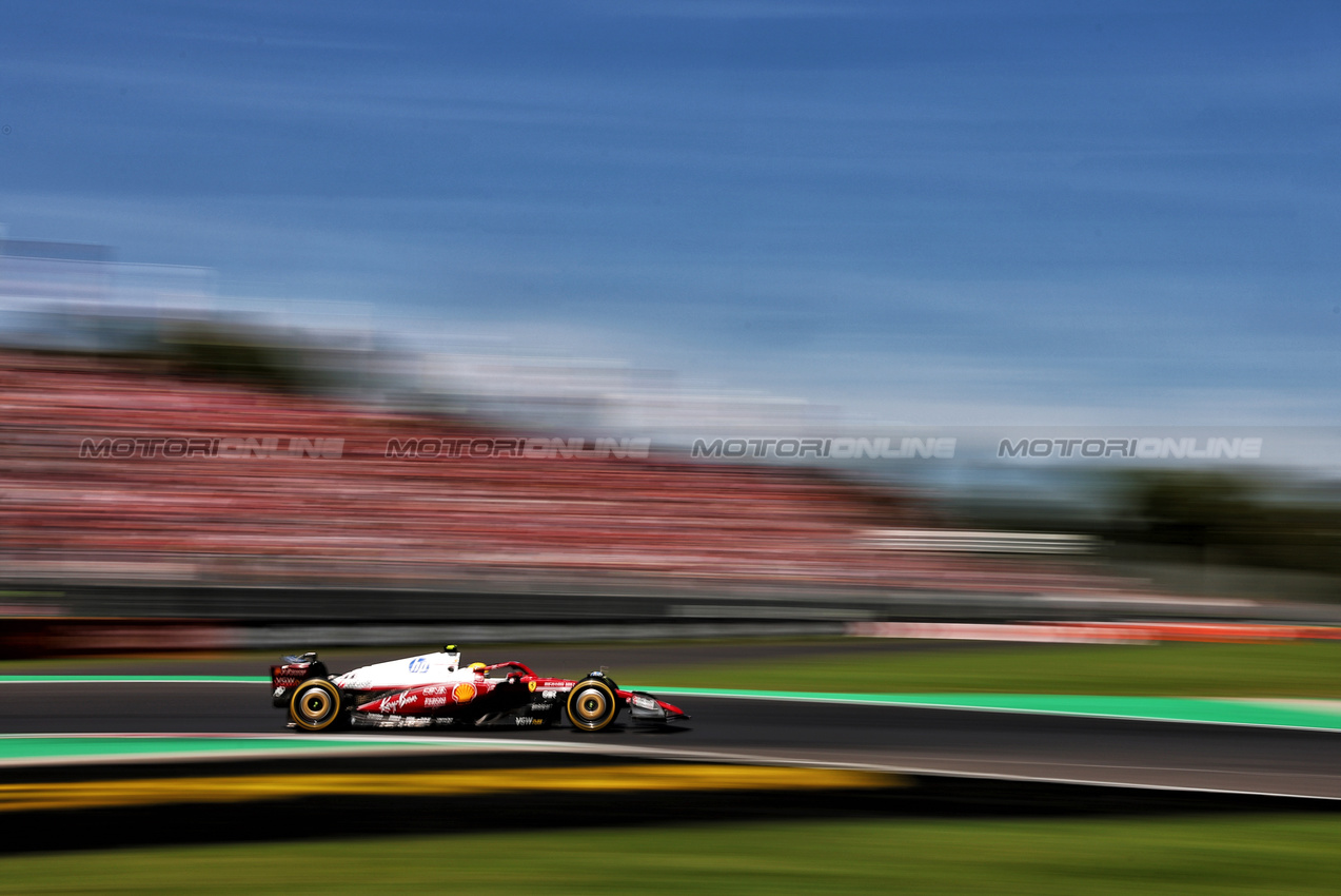 GP ITALIA, Lewis Hamilton (GBR) Ferrari SF-25.

06.09.2025. Formula 1 World Championship, Rd 16, Italian Grand Prix, Monza, Italy, Qualifiche Day.

- www.xpbimages.com, EMail: requests@xpbimages.com © Copyright: Charniaux / XPB Images