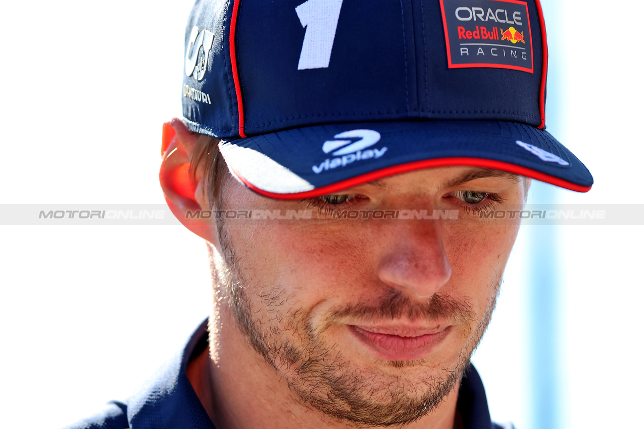 GP ITALIA, Max Verstappen (NLD) Red Bull Racing.
06.09.2025. Formula 1 World Championship, Rd 16, Italian Grand Prix, Monza, Italy, Qualifiche Day.
- www.xpbimages.com, EMail: requests@xpbimages.com © Copyright: Rew / XPB Images
