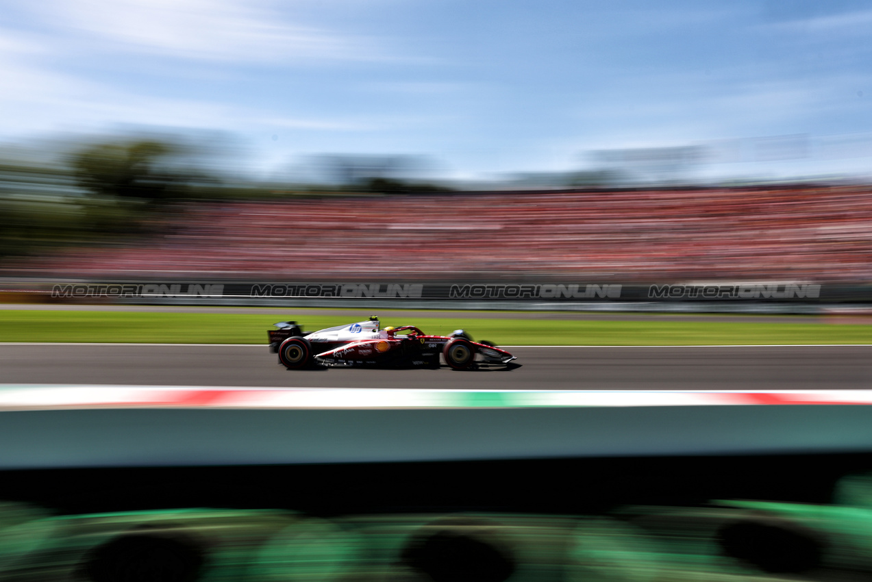 GP ITALIA, Lewis Hamilton (GBR) Ferrari SF-25.

06.09.2025. Formula 1 World Championship, Rd 16, Italian Grand Prix, Monza, Italy, Qualifiche Day.

- www.xpbimages.com, EMail: requests@xpbimages.com © Copyright: Charniaux / XPB Images