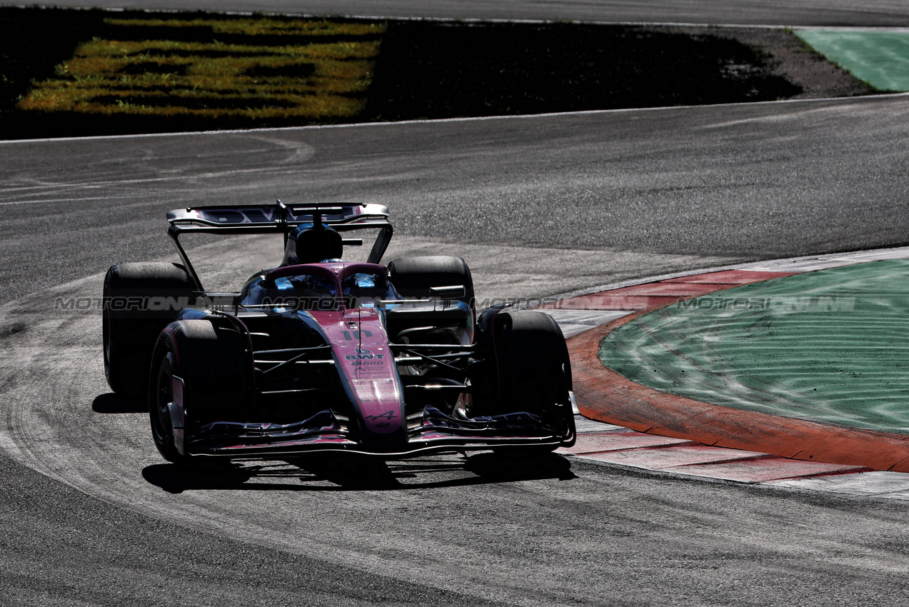 GP ITALIA, Pierre Gasly (FRA) Alpine F1 Team A525.
06.09.2025. Formula 1 World Championship, Rd 16, Italian Grand Prix, Monza, Italy, Qualifiche Day.
- www.xpbimages.com, EMail: requests@xpbimages.com © Copyright: Rew / XPB Images