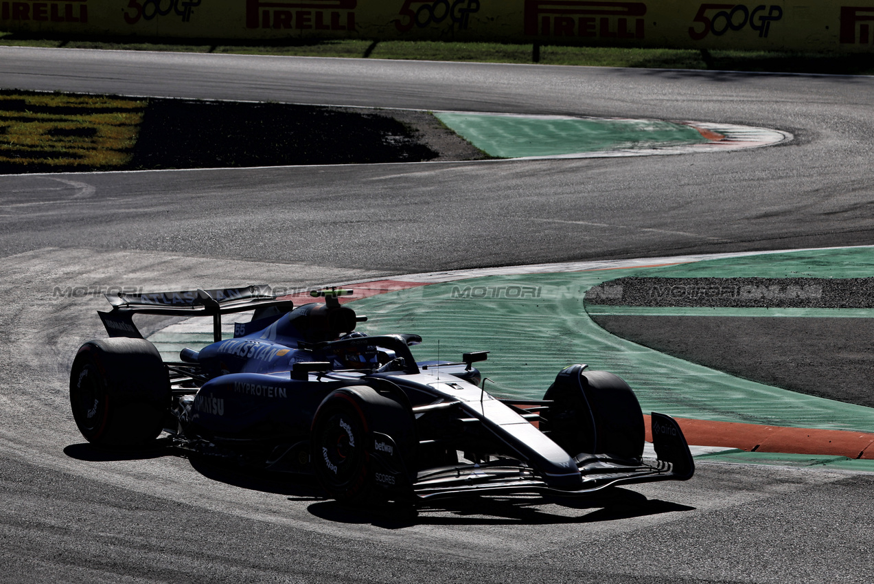 GP ITALIA, Carlos Sainz (ESP) Atlassian Williams Racing FW47.
06.09.2025. Formula 1 World Championship, Rd 16, Italian Grand Prix, Monza, Italy, Qualifiche Day.
- www.xpbimages.com, EMail: requests@xpbimages.com © Copyright: Rew / XPB Images