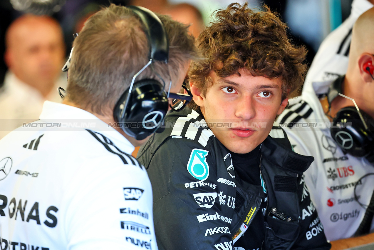 GP ITALIA, Andrea Kimi Antonelli (ITA) Mercedes AMG F1.

06.09.2025. Formula 1 World Championship, Rd 16, Italian Grand Prix, Monza, Italy, Qualifiche Day.

- www.xpbimages.com, EMail: requests@xpbimages.com © Copyright: Batchelor / XPB Images