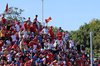 GP ITALIA, Circuit Atmosfera - fans in the grandstand.

06.09.2025. Formula 1 World Championship, Rd 16, Italian Grand Prix, Monza, Italy, Qualifiche Day.

 - www.xpbimages.com, EMail: requests@xpbimages.com © Copyright: Rew / XPB Images