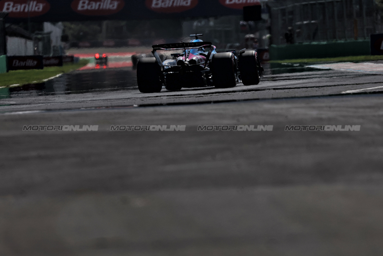 GP ITALIA, Pierre Gasly (FRA) Alpine F1 Team A525.

05.09.2025. Formula 1 World Championship, Rd 16, Italian Grand Prix, Monza, Italy, Practice Day.

- www.xpbimages.com, EMail: requests@xpbimages.com © Copyright: Bearne / XPB Images