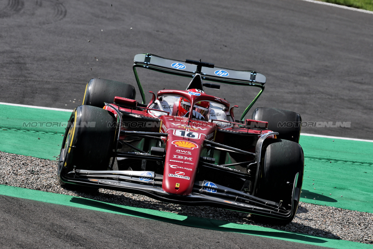 GP ITALIA, Charles Leclerc (MON) Ferrari SF-25 runs wide.

05.09.2025. Formula 1 World Championship, Rd 16, Italian Grand Prix, Monza, Italy, Practice Day.

- www.xpbimages.com, EMail: requests@xpbimages.com © Copyright: Charniaux / XPB Images