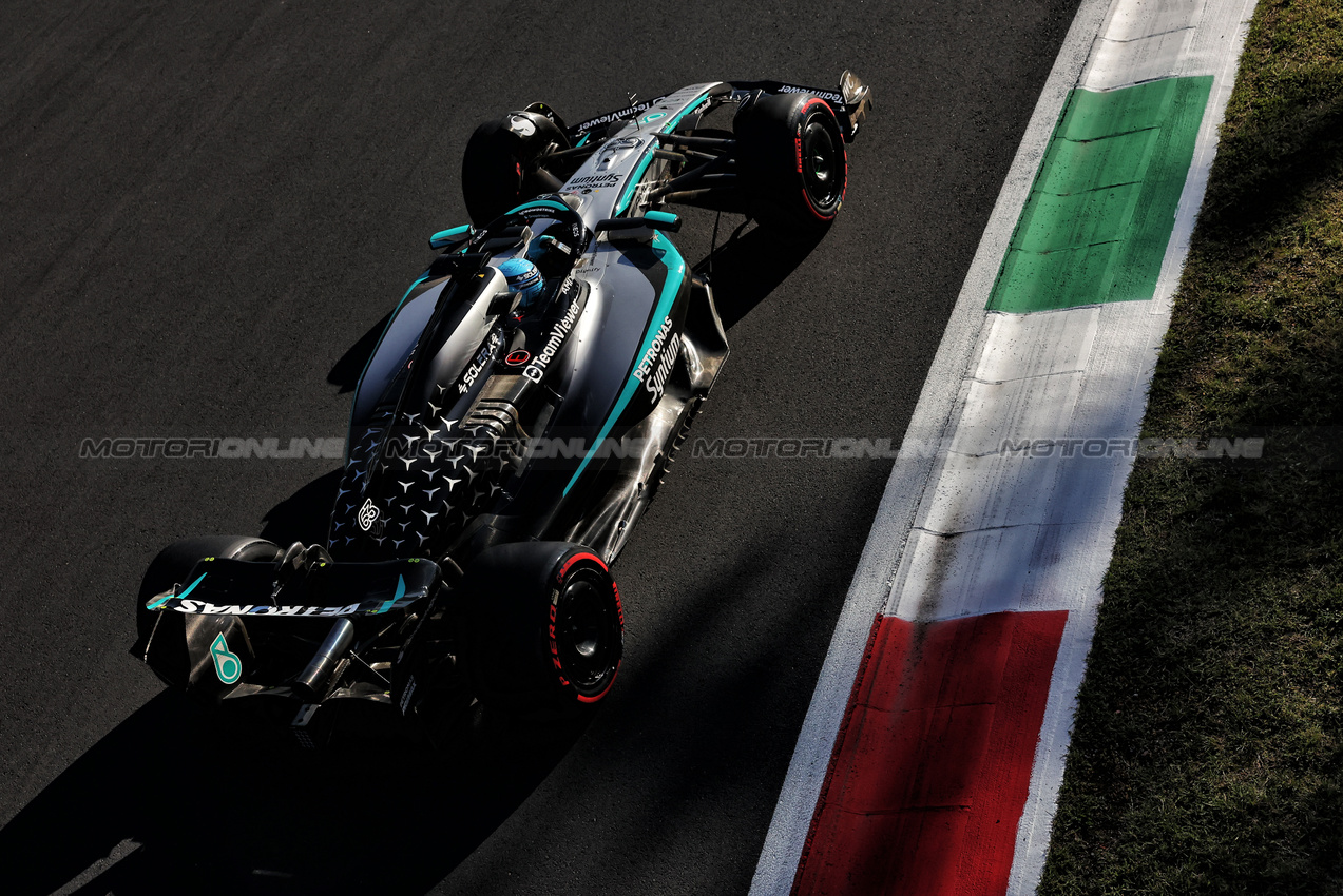 GP ITALIA, George Russell (GBR) Mercedes AMG F1 W16.

05.09.2025. Formula 1 World Championship, Rd 16, Italian Grand Prix, Monza, Italy, Practice Day.

- www.xpbimages.com, EMail: requests@xpbimages.com © Copyright: Bearne / XPB Images