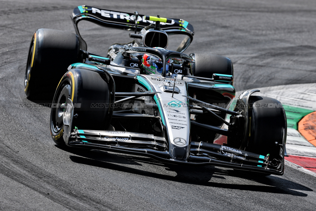 GP ITALIA, Andrea Kimi Antonelli (ITA) Mercedes AMG F1 W16.

05.09.2025. Formula 1 World Championship, Rd 16, Italian Grand Prix, Monza, Italy, Practice Day.

- www.xpbimages.com, EMail: requests@xpbimages.com © Copyright: Charniaux / XPB Images