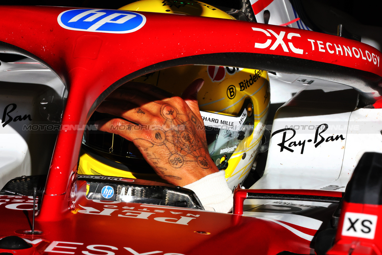 GP ITALIA, Lewis Hamilton (GBR) Ferrari SF-25.

05.09.2025. Formula 1 World Championship, Rd 16, Italian Grand Prix, Monza, Italy, Practice Day.

- www.xpbimages.com, EMail: requests@xpbimages.com © Copyright: Batchelor / XPB Images