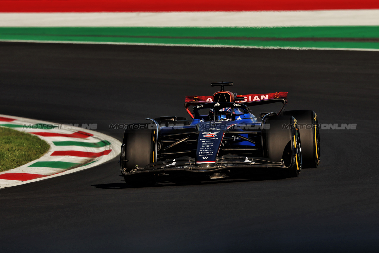 GP ITALIA, Alexander Albon (THA) Atlassian Williams Racing FW47.

05.09.2025. Formula 1 World Championship, Rd 16, Italian Grand Prix, Monza, Italy, Practice Day.

 - www.xpbimages.com, EMail: requests@xpbimages.com © Copyright: Rew / XPB Images