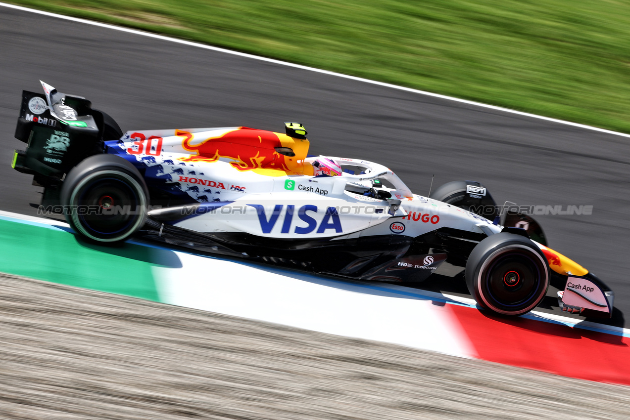 GP ITALIA, Liam Lawson (NZL) Racing Bulls VCARB 02.

05.09.2025. Formula 1 World Championship, Rd 16, Italian Grand Prix, Monza, Italy, Practice Day.

- www.xpbimages.com, EMail: requests@xpbimages.com © Copyright: Charniaux / XPB Images
