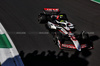 GP ITALIA, Oliver Bearman (GBR) Haas VF-25.

05.09.2025. Formula 1 World Championship, Rd 16, Italian Grand Prix, Monza, Italy, Practice Day.

- www.xpbimages.com, EMail: requests@xpbimages.com © Copyright: Bearne / XPB Images
