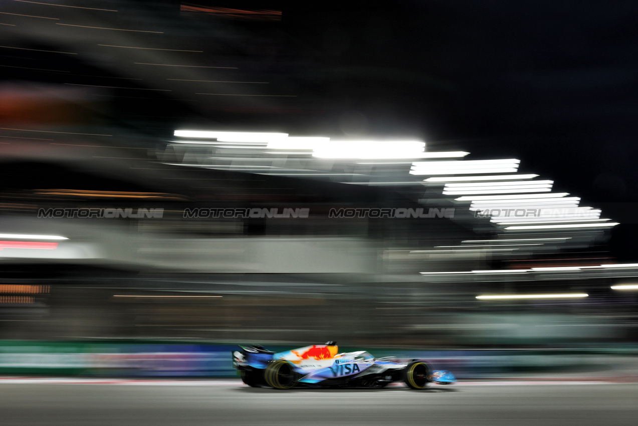 GP LAS VEGAS, Isack Hadjar (FRA) Racing Bulls VCARB 02.

20.11.2025. Formula 1 World Championship, Rd 22, Las Vegas Grand Prix, Las Vegas, Nevada, USA, Practice Day

- www.xpbimages.com, EMail: requests@xpbimages.com © Copyright: Charniaux / XPB Images