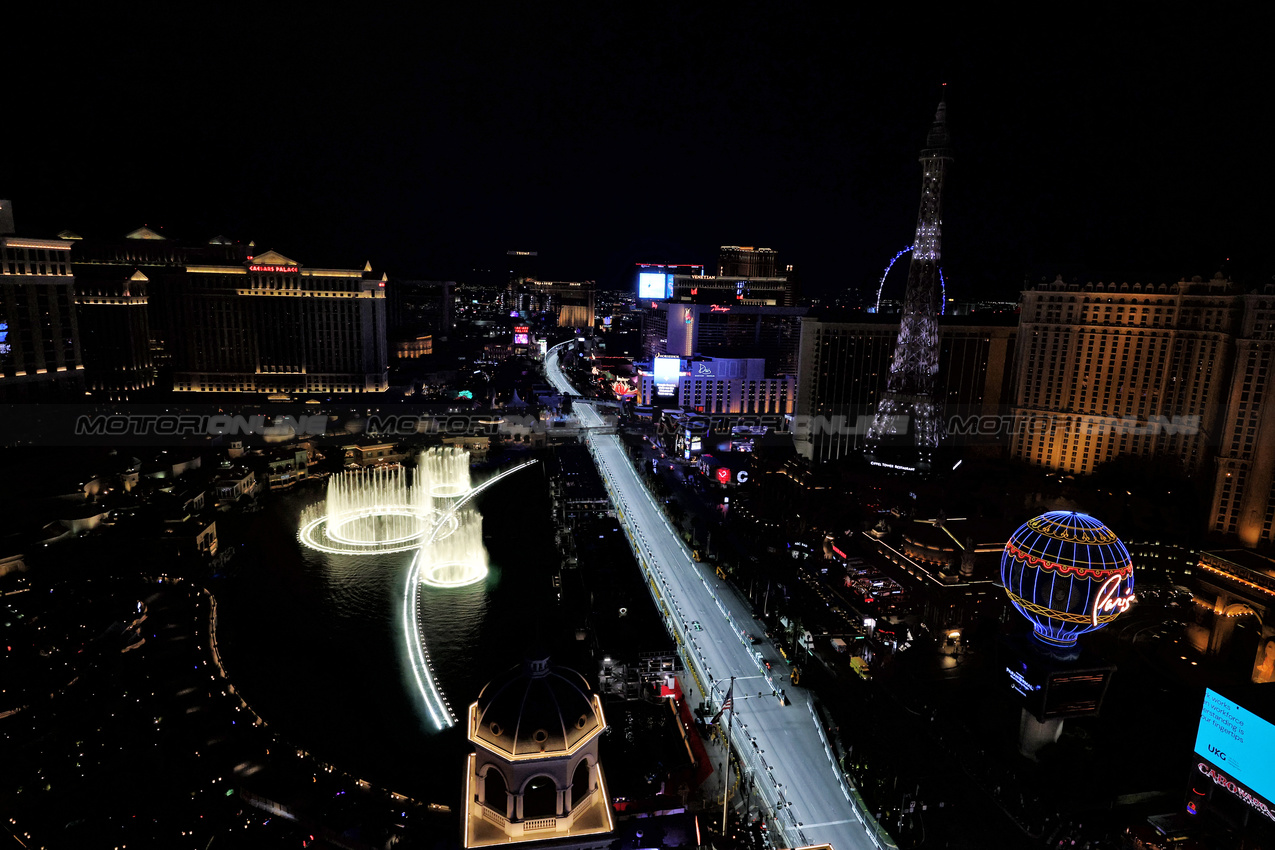 GP LAS VEGAS, Nico Hulkenberg (GER) Sauber C45.

20.11.2025. Formula 1 World Championship, Rd 22, Las Vegas Grand Prix, Las Vegas, Nevada, USA, Practice Day

- www.xpbimages.com, EMail: requests@xpbimages.com © Copyright: Moy / XPB Images