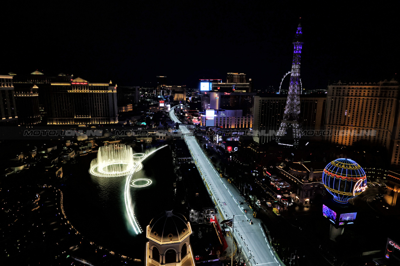 GP LAS VEGAS, Pierre Gasly (FRA) Alpine F1 Team A525.
20.11.2025. Formula 1 World Championship, Rd 22, Las Vegas Grand Prix, Las Vegas, Nevada, USA, Practice Day
- www.xpbimages.com, EMail: requests@xpbimages.com © Copyright: Moy / XPB Images