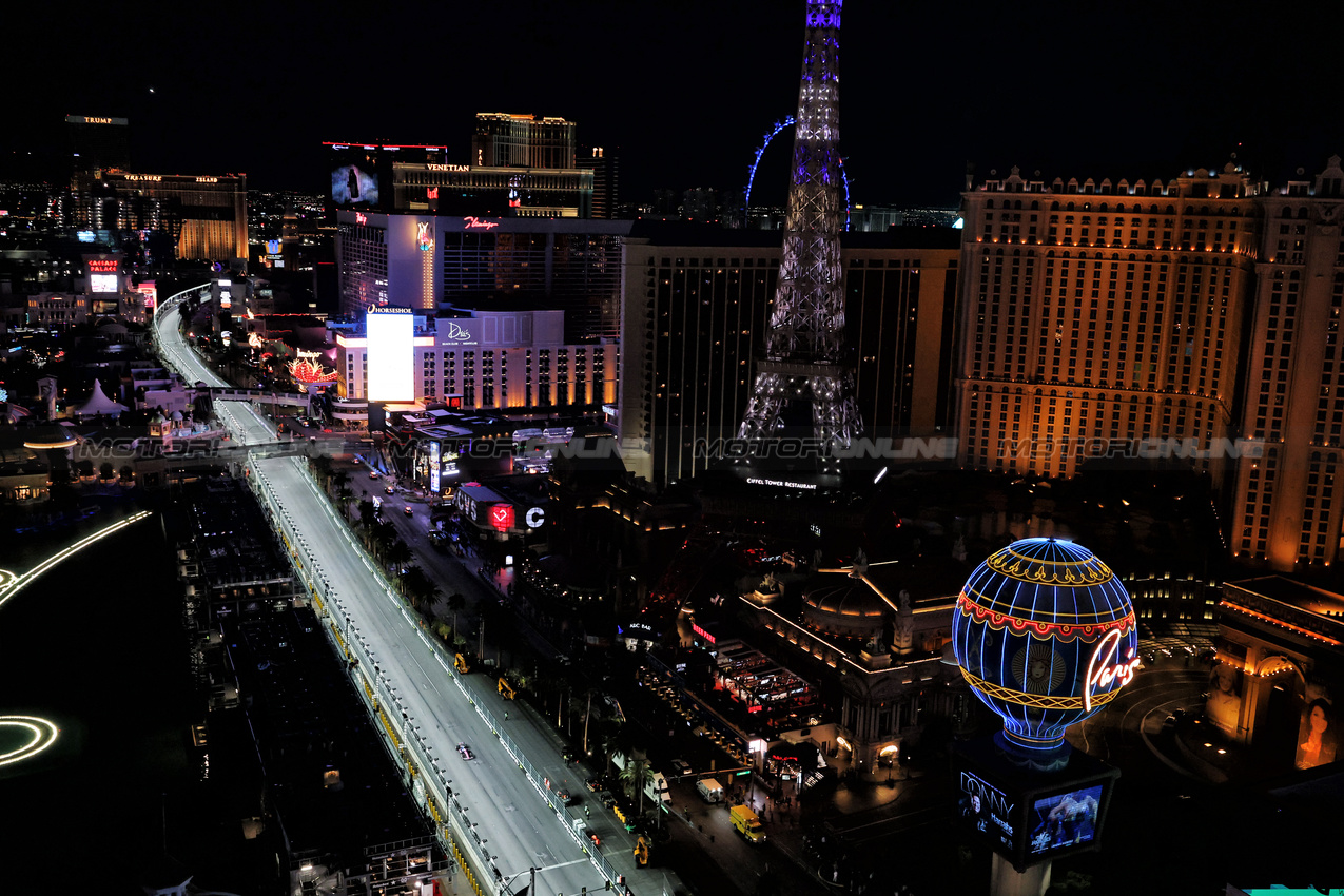 GP LAS VEGAS, Franco Colapinto (ARG) Alpine F1 Team A525.

20.11.2025. Formula 1 World Championship, Rd 22, Las Vegas Grand Prix, Las Vegas, Nevada, USA, Practice Day

- www.xpbimages.com, EMail: requests@xpbimages.com © Copyright: Moy / XPB Images