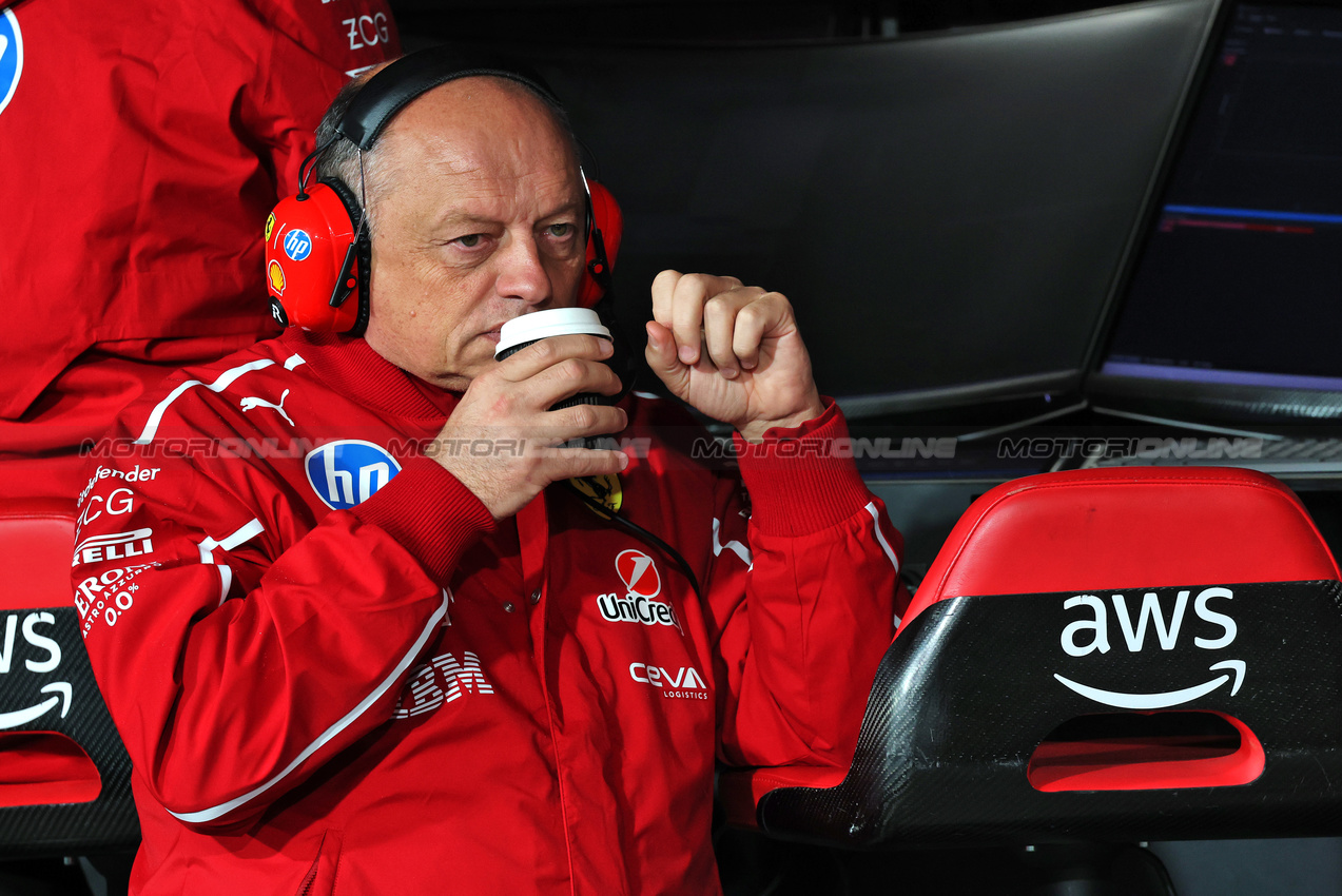 GP LAS VEGAS, Frederic Vasseur (FRA) Ferrari Team Principal.

20.11.2025. Formula 1 World Championship, Rd 22, Las Vegas Grand Prix, Las Vegas, Nevada, USA, Practice Day

- www.xpbimages.com, EMail: requests@xpbimages.com © Copyright: Batchelor / XPB Images