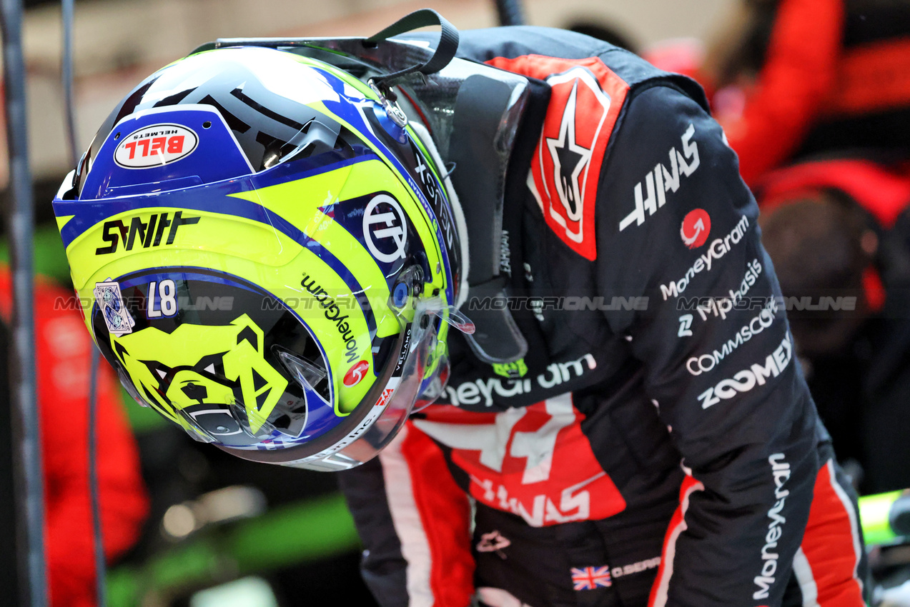 GP LAS VEGAS, Oliver Bearman (GBR) Haas F1 Team.
20.11.2025. Formula 1 World Championship, Rd 22, Las Vegas Grand Prix, Las Vegas, Nevada, USA, Practice Day
- www.xpbimages.com, EMail: requests@xpbimages.com © Copyright: Batchelor / XPB Images