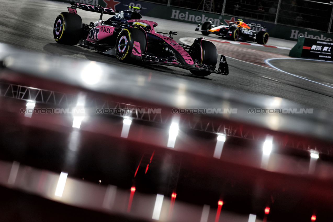 GP LAS VEGAS, Franco Colapinto (ARG) Alpine F1 Team A525.

20.11.2025. Formula 1 World Championship, Rd 22, Las Vegas Grand Prix, Las Vegas, Nevada, USA, Practice Day

- www.xpbimages.com, EMail: requests@xpbimages.com © Copyright: Charniaux / XPB Images