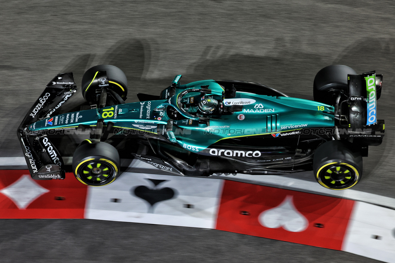 GP LAS VEGAS, Lance Stroll (CDN) Aston Martin F1 Team AMR25.
20.11.2025. Formula 1 World Championship, Rd 22, Las Vegas Grand Prix, Las Vegas, Nevada, USA, Practice Day
- www.xpbimages.com, EMail: requests@xpbimages.com © Copyright: Bearne / XPB Images