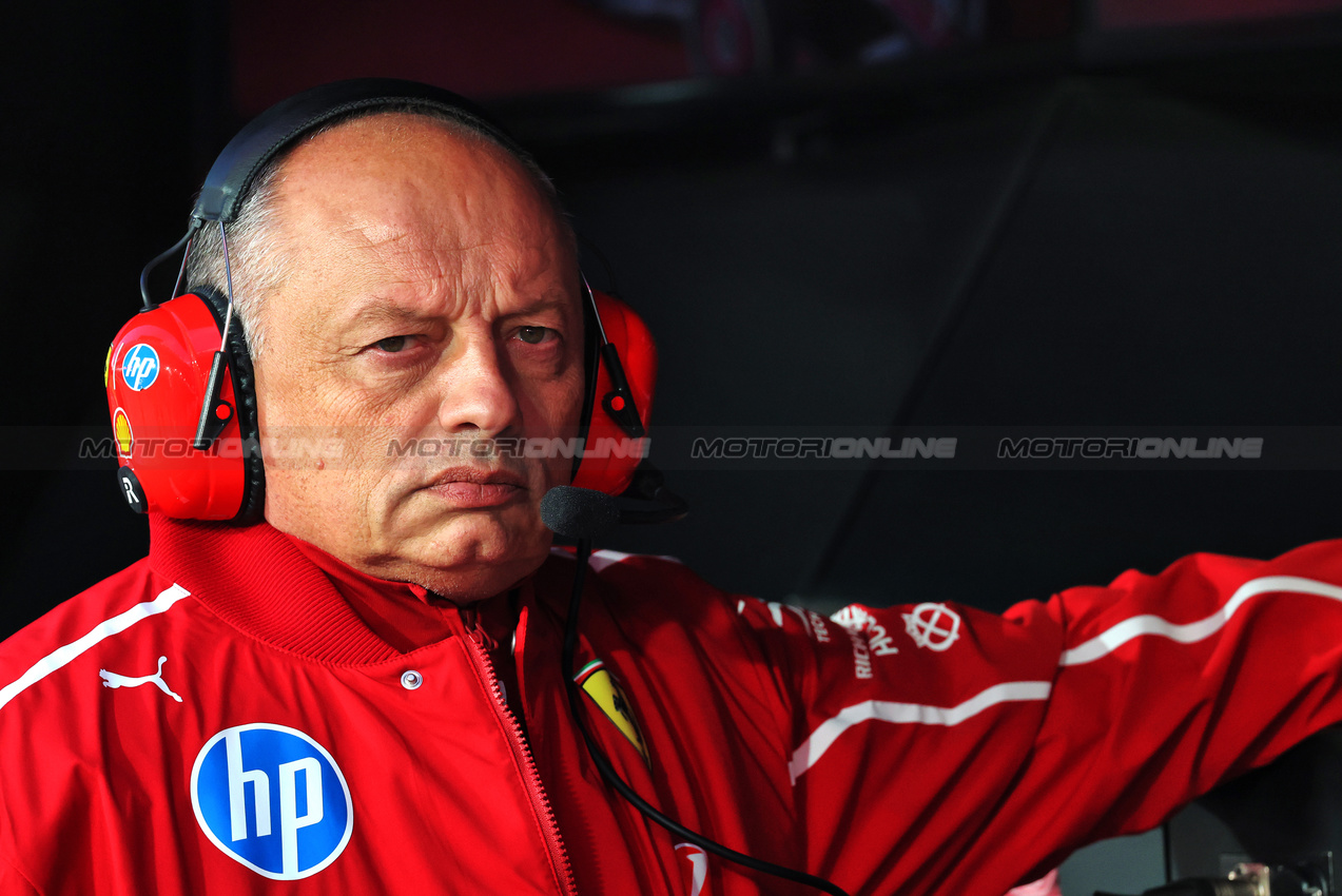 GP LAS VEGAS, Frederic Vasseur (FRA) Ferrari Team Principal.
20.11.2025. Formula 1 World Championship, Rd 22, Las Vegas Grand Prix, Las Vegas, Nevada, USA, Practice Day
- www.xpbimages.com, EMail: requests@xpbimages.com © Copyright: Batchelor / XPB Images