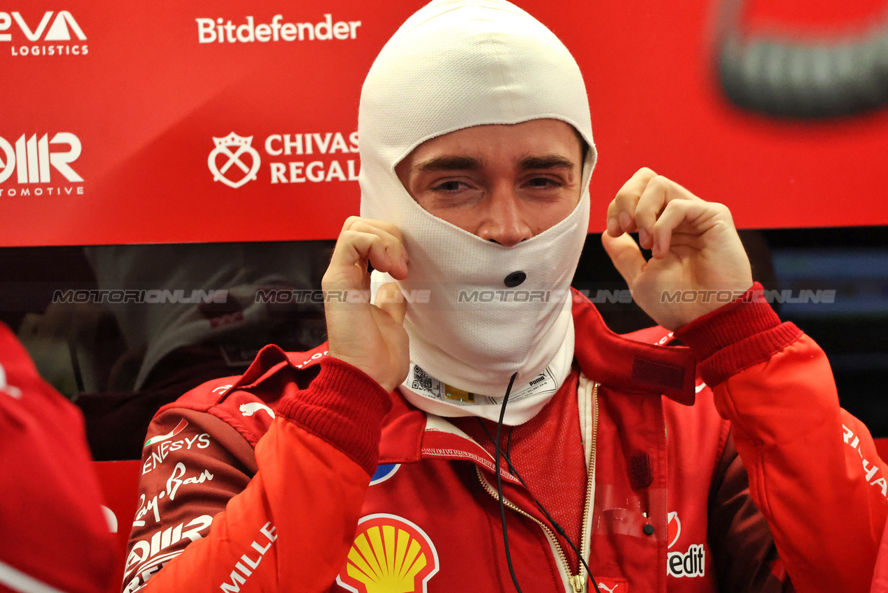 GP LAS VEGAS, Charles Leclerc (MON) Ferrari.
20.11.2025. Formula 1 World Championship, Rd 22, Las Vegas Grand Prix, Las Vegas, Nevada, USA, Practice Day
- www.xpbimages.com, EMail: requests@xpbimages.com © Copyright: Batchelor / XPB Images