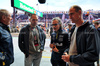 GP LAS VEGAS, Laurent Mekies (FRA) Red Bull Racing Team Principal e CEO (Centre) with Oliver Mintzlaff (GER) Red Bull Managing Director (Right) e Dr Helmut Marko (AUT) Red Bull Motorsport Consultant (Left).
20.11.2025. Formula 1 World Championship, Rd 22, Las Vegas Grand Prix, Las Vegas, Nevada, USA, Practice Day
- www.xpbimages.com, EMail: requests@xpbimages.com © Copyright: Batchelor / XPB Images