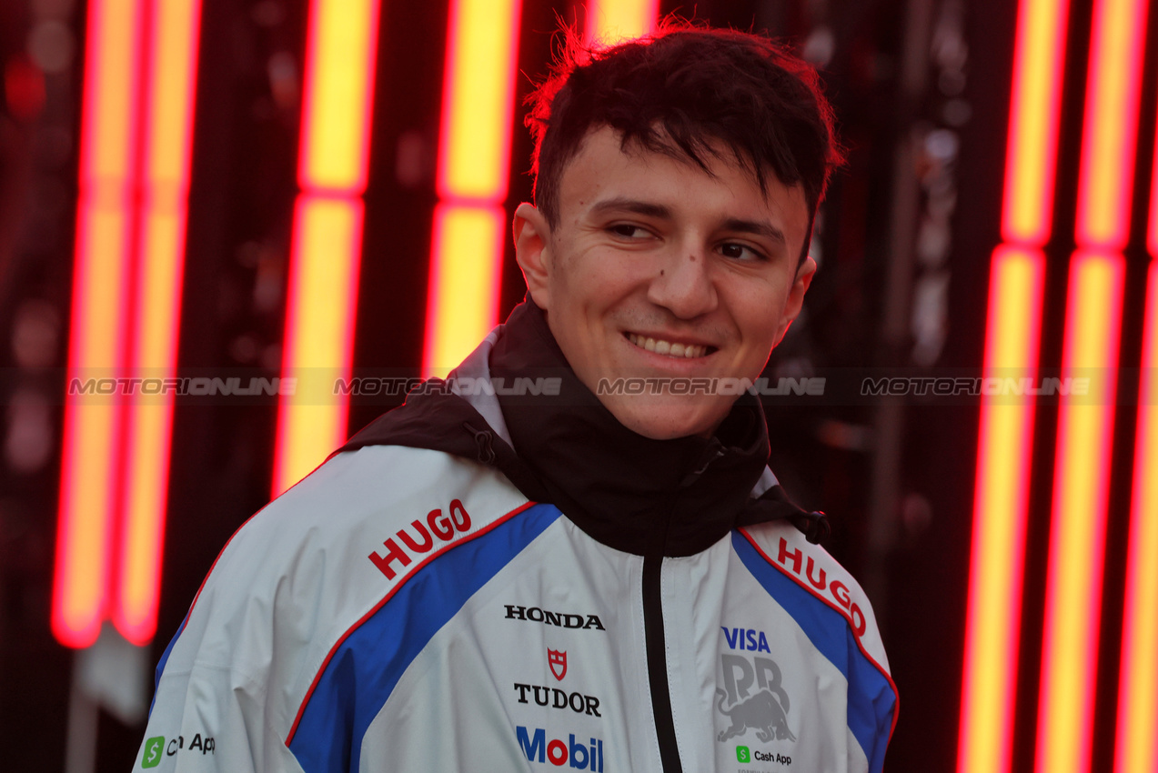 GP LAS VEGAS, Isack Hadjar (FRA) Racing Bulls.

19.11.2025. Formula 1 World Championship, Rd 22, Las Vegas Grand Prix, Las Vegas, Nevada, USA, Preparation Day.

- www.xpbimages.com, EMail: requests@xpbimages.com © Copyright: Moy / XPB Images
