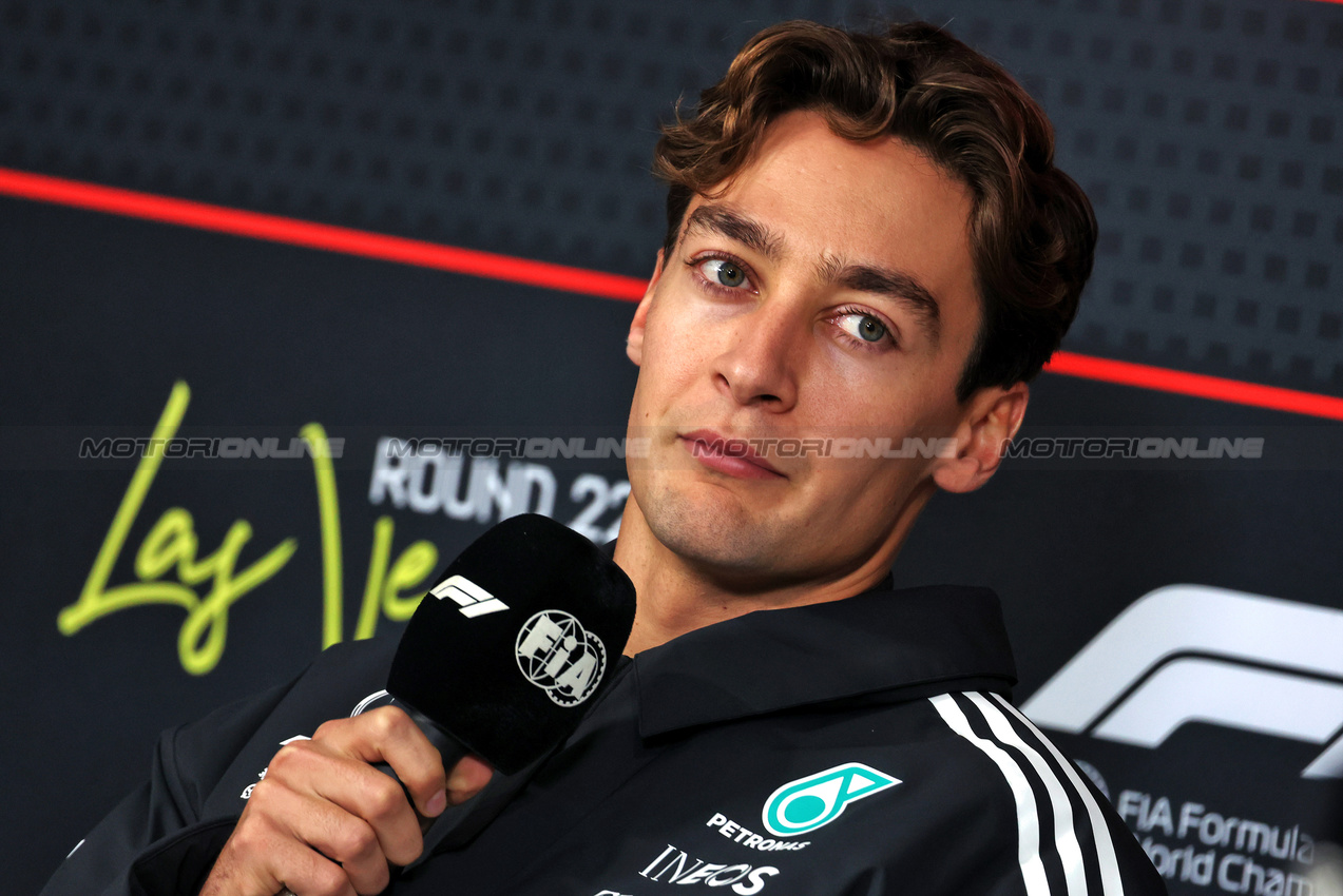 GP LAS VEGAS, George Russell (GBR) Mercedes AMG F1 in the FIA Press Conference.

19.11.2025. Formula 1 World Championship, Rd 22, Las Vegas Grand Prix, Las Vegas, Nevada, USA, Preparation Day.

- www.xpbimages.com, EMail: requests@xpbimages.com © Copyright: Bearne / XPB Images