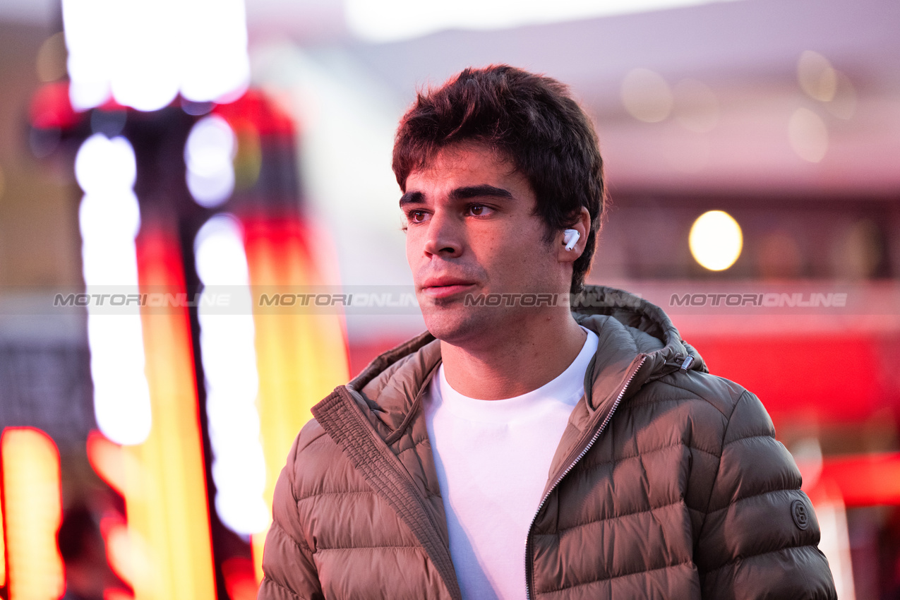 GP LAS VEGAS, Lance Stroll (CDN) Aston Martin F1 Team.
19.11.2025. Formula 1 World Championship, Rd 22, Las Vegas Grand Prix, Las Vegas, Nevada, USA, Preparation Day.
- www.xpbimages.com, EMail: requests@xpbimages.com © Copyright: Price / XPB Images