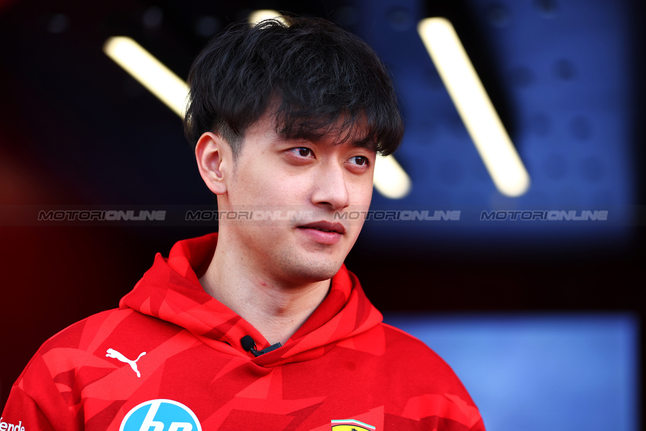 GP LAS VEGAS, Zhou Guanyu (CHN) Ferrari Reserve Driver.

19.11.2025. Formula 1 World Championship, Rd 22, Las Vegas Grand Prix, Las Vegas, Nevada, USA, Preparation Day.

 - www.xpbimages.com, EMail: requests@xpbimages.com © Copyright: Patching / XPB Images