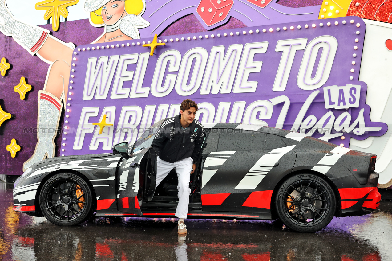 GP LAS VEGAS, George Russell (GBR) Mercedes AMG F1.
19.11.2025. Formula 1 World Championship, Rd 22, Las Vegas Grand Prix, Las Vegas, Nevada, USA, Preparation Day.
- www.xpbimages.com, EMail: requests@xpbimages.com © Copyright: Bearne / XPB Images