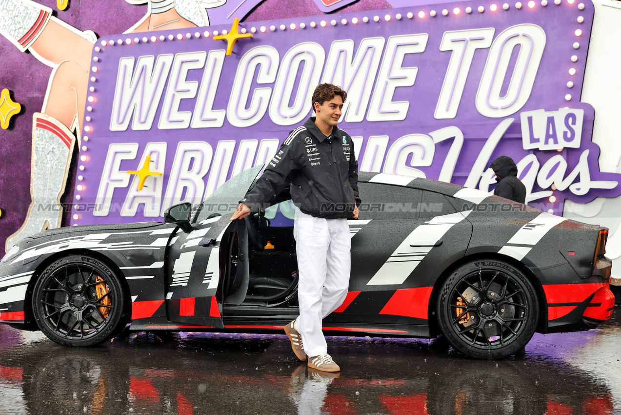 GP LAS VEGAS, George Russell (GBR) Mercedes AMG F1.

19.11.2025. Formula 1 World Championship, Rd 22, Las Vegas Grand Prix, Las Vegas, Nevada, USA, Preparation Day.

- www.xpbimages.com, EMail: requests@xpbimages.com © Copyright: Bearne / XPB Images