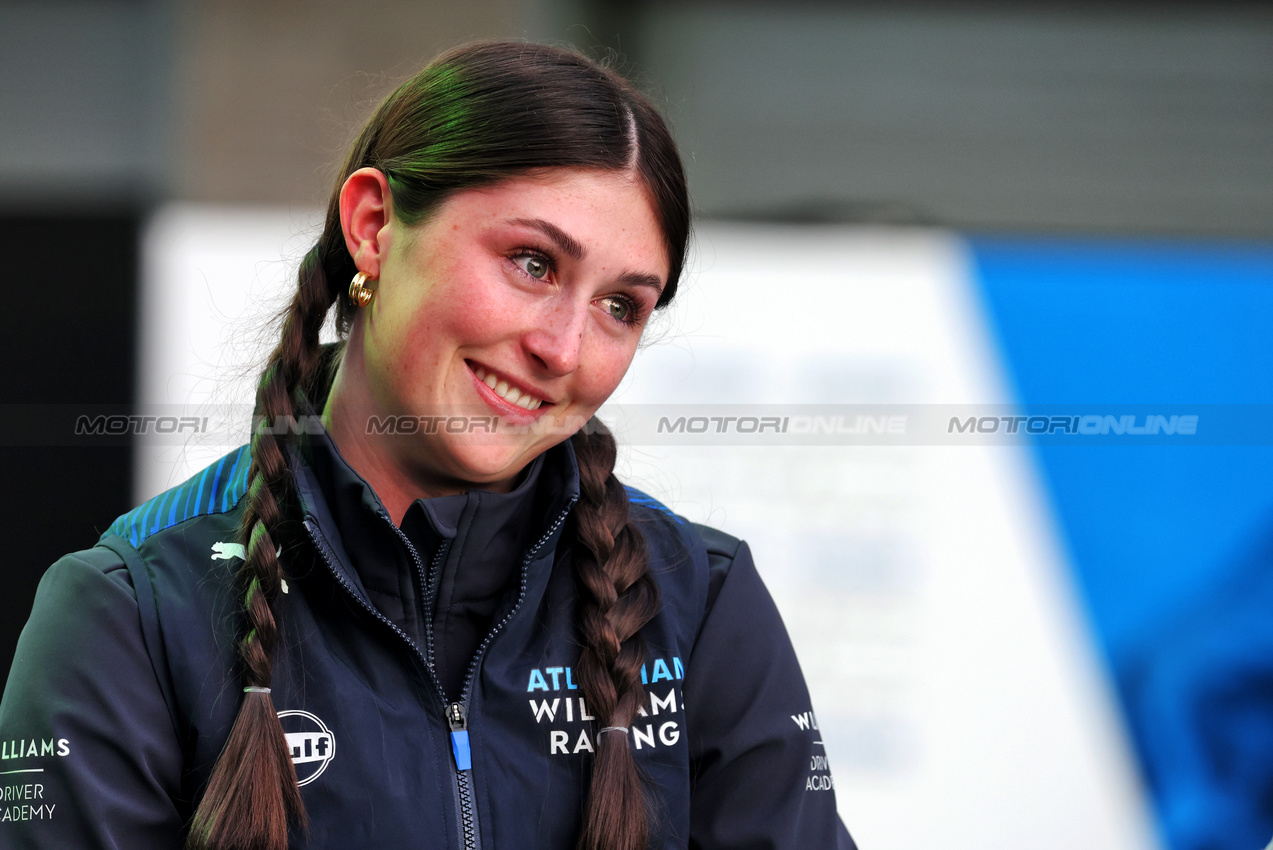 GP LAS VEGAS, Lia Block (USA) Atlassian Williams Racing Academy Driver.
19.11.2025. Formula 1 World Championship, Rd 22, Las Vegas Grand Prix, Las Vegas, Nevada, USA, Preparation Day.
- www.xpbimages.com, EMail: requests@xpbimages.com © Copyright: Bearne / XPB Images