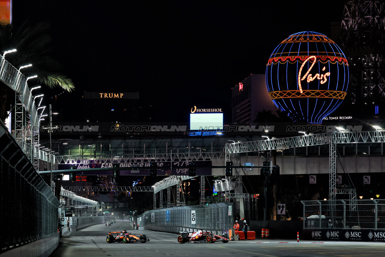 GP LAS VEGAS, Charles Leclerc (MON) Ferrari SF-25.

22.11.2025. Formula 1 World Championship, Rd 22, Las Vegas Grand Prix, Las Vegas, Nevada, USA, Gara Day.

- www.xpbimages.com, EMail: requests@xpbimages.com © Copyright: Moy / XPB Images
