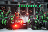GP LAS VEGAS, Nico Hulkenberg (GER) Sauber C45 makes a pit stop.
22.11.2025. Formula 1 World Championship, Rd 22, Las Vegas Grand Prix, Las Vegas, Nevada, USA, Gara Day.
- www.xpbimages.com, EMail: requests@xpbimages.com © Copyright: Batchelor / XPB Images