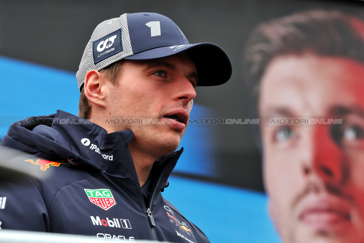 GP LAS VEGAS, Max Verstappen (NLD) Red Bull Racing.
21.11.2025. Formula 1 World Championship, Rd 22, Las Vegas Grand Prix, Las Vegas, Nevada, USA, Qualifiche Day.
- www.xpbimages.com, EMail: requests@xpbimages.com © Copyright: Moy / XPB Images