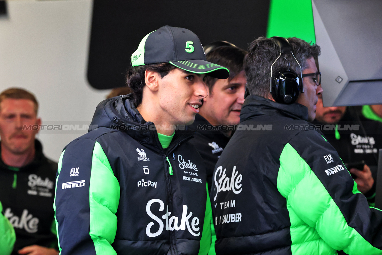 GP LAS VEGAS, Gabriel Bortoleto (BRA) Sauber.

21.11.2025. Formula 1 World Championship, Rd 22, Las Vegas Grand Prix, Las Vegas, Nevada, USA, Qualifiche Day.

- www.xpbimages.com, EMail: requests@xpbimages.com © Copyright: Batchelor / XPB Images