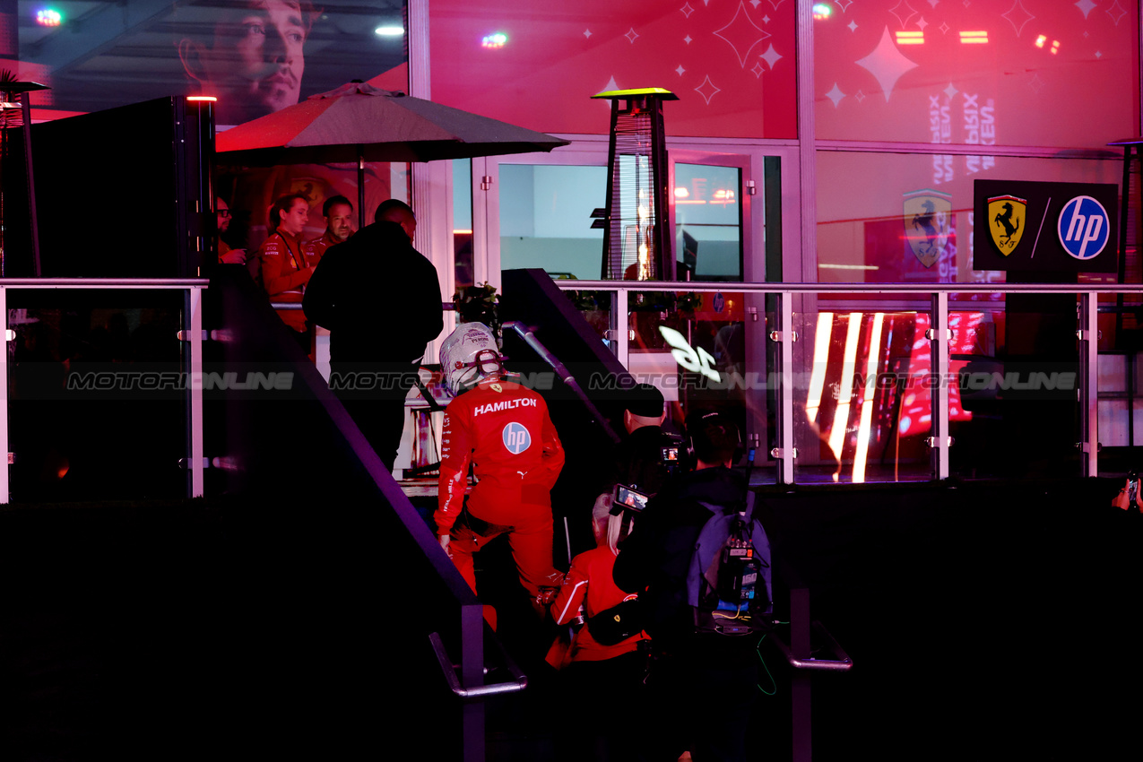 GP LAS VEGAS, Lewis Hamilton (GBR) Ferrari.
21.11.2025. Formula 1 World Championship, Rd 22, Las Vegas Grand Prix, Las Vegas, Nevada, USA, Qualifiche Day.
- www.xpbimages.com, EMail: requests@xpbimages.com © Copyright: Coates / XPB Images