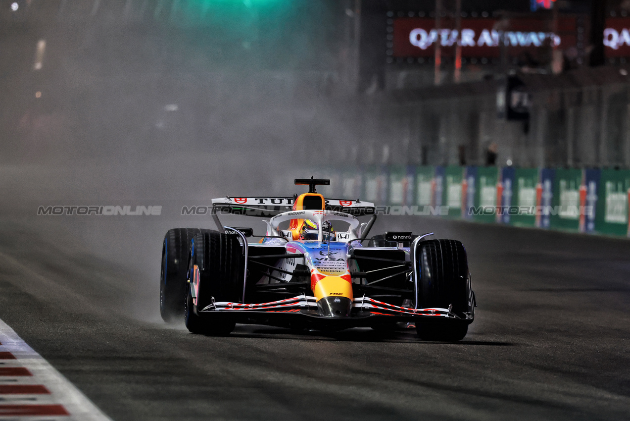 GP LAS VEGAS, Isack Hadjar (FRA) Racing Bulls VCARB 02.
21.11.2025. Formula 1 World Championship, Rd 22, Las Vegas Grand Prix, Las Vegas, Nevada, USA, Qualifiche Day.
- www.xpbimages.com, EMail: requests@xpbimages.com © Copyright: Moy / XPB Images