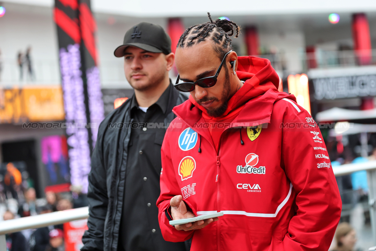 GP LAS VEGAS, Lewis Hamilton (GBR) Ferrari.

21.11.2025. Formula 1 World Championship, Rd 22, Las Vegas Grand Prix, Las Vegas, Nevada, USA, Qualifiche Day.

- www.xpbimages.com, EMail: requests@xpbimages.com © Copyright: Batchelor / XPB Images
