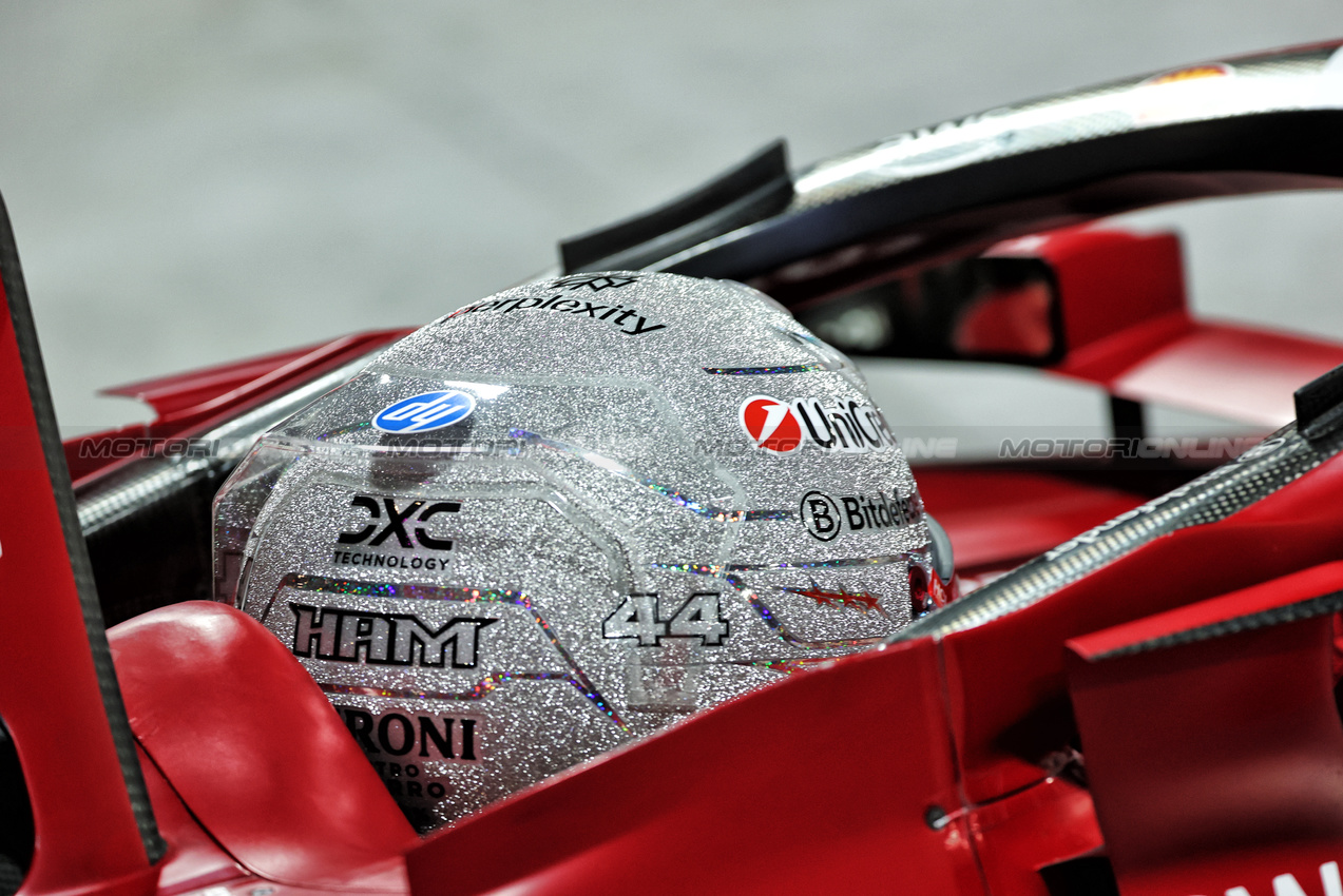 GP LAS VEGAS, Lewis Hamilton (GBR) Ferrari SF-25.

21.11.2025. Formula 1 World Championship, Rd 22, Las Vegas Grand Prix, Las Vegas, Nevada, USA, Qualifiche Day.

- www.xpbimages.com, EMail: requests@xpbimages.com © Copyright: Batchelor / XPB Images