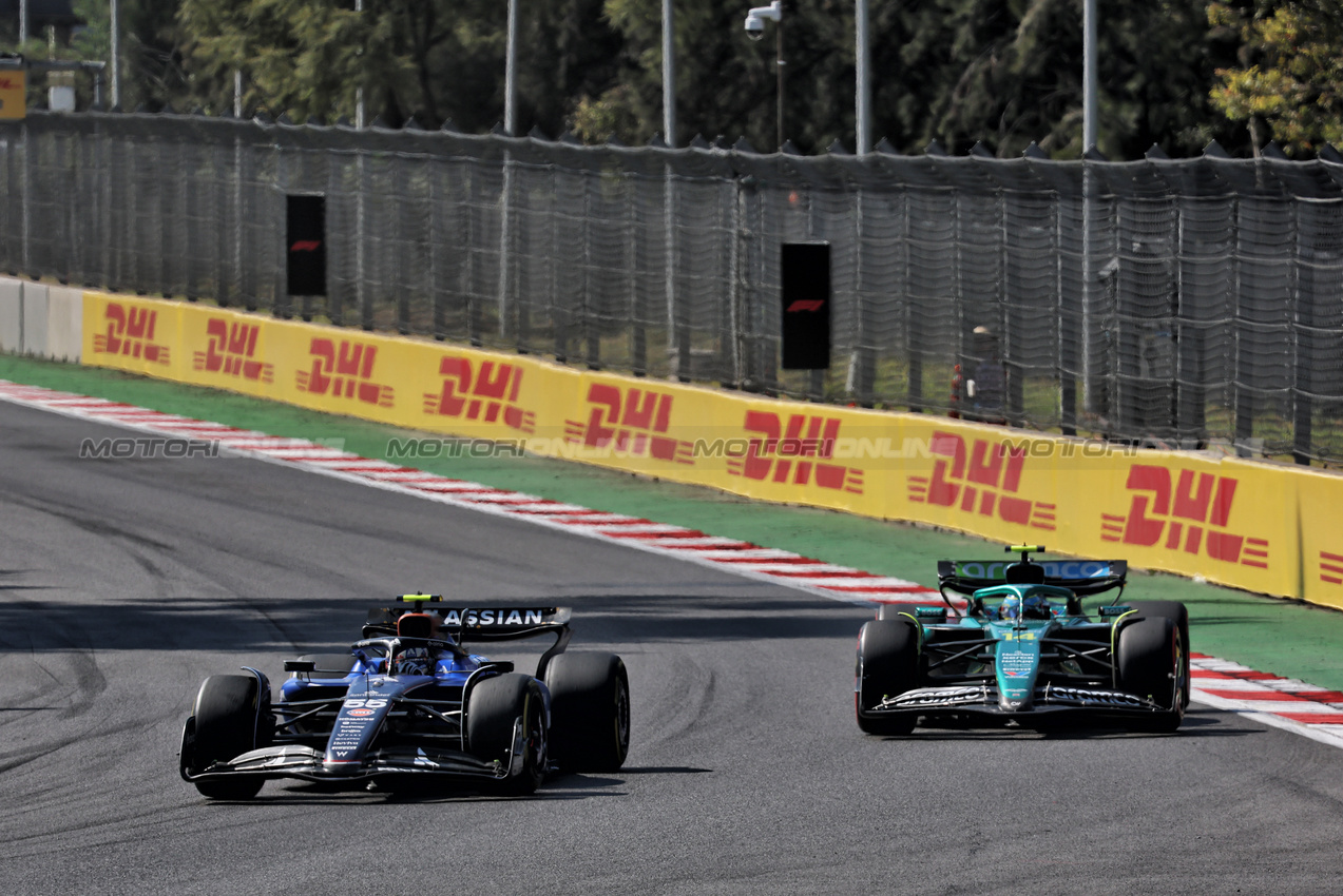 GP MESSICO, Carlos Sainz (ESP) Atlassian Williams Racing FW47.

26.10.2025. Formula 1 World Championship, Rd 20, Mexican Grand Prix, Mexico City, Mexico, Gara Day.

- www.xpbimages.com, EMail: requests@xpbimages.com © Copyright: Batchelor / XPB Images