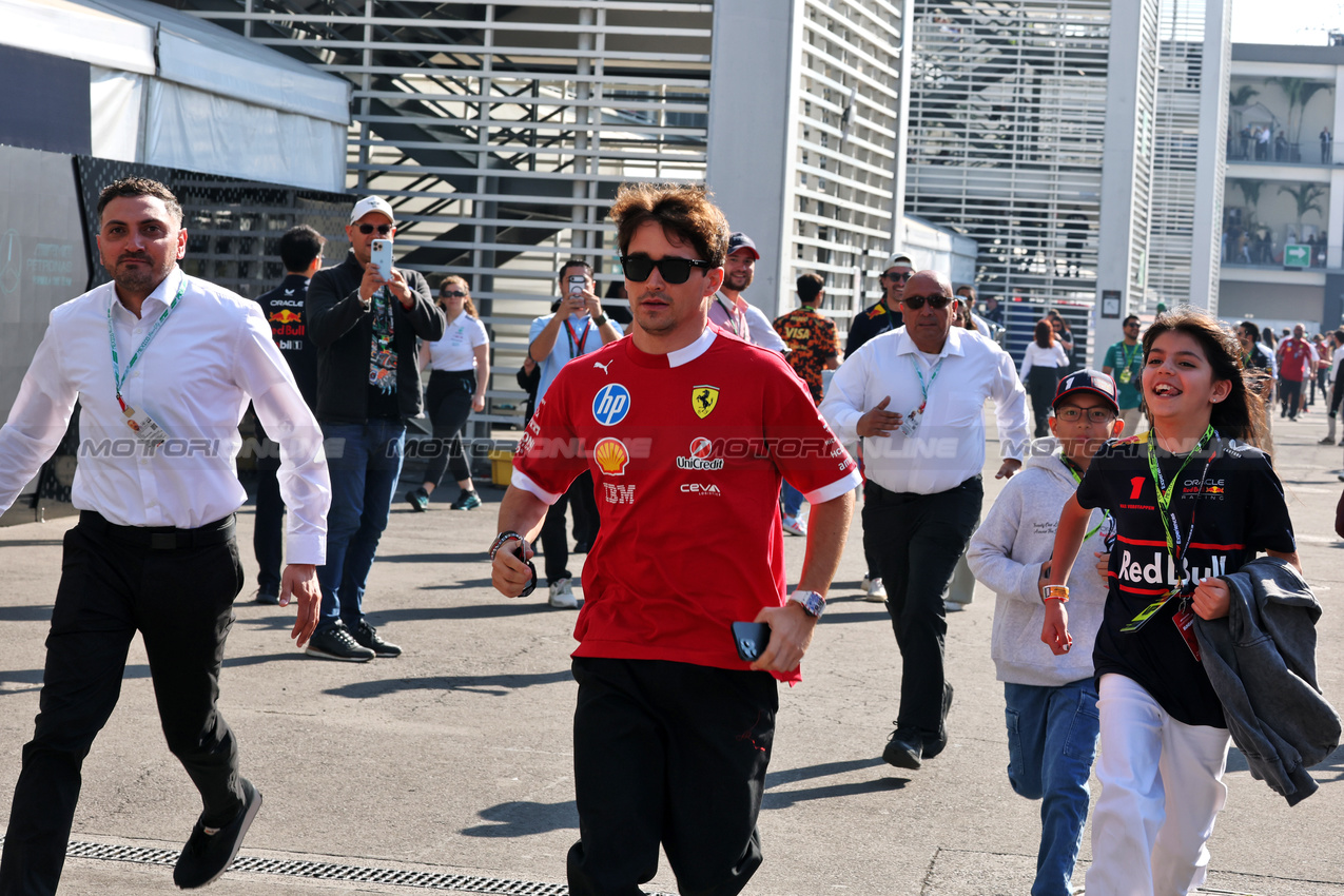 GP MESSICO, Charles Leclerc (MON) Ferrari.

26.10.2025. Formula 1 World Championship, Rd 20, Mexican Grand Prix, Mexico City, Mexico, Gara Day.

- www.xpbimages.com, EMail: requests@xpbimages.com © Copyright: Moy / XPB Images
