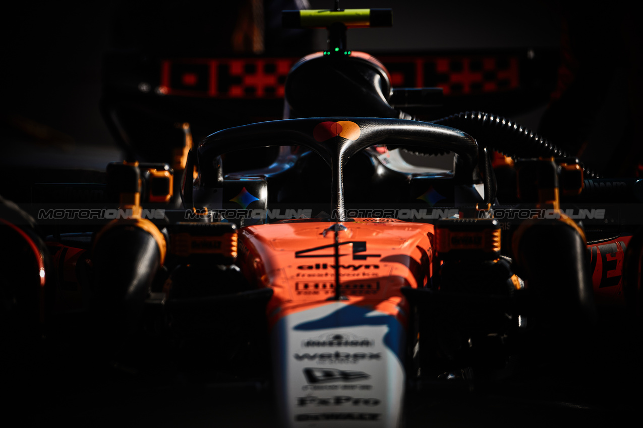 GP MESSICO, The McLaren MCL39 of vincitore Lando Norris (GBR) in parc ferme.

26.10.2025. Formula 1 World Championship, Rd 20, Mexican Grand Prix, Mexico City, Mexico, Gara Day.

- www.xpbimages.com, EMail: requests@xpbimages.com © Copyright: XPB Images