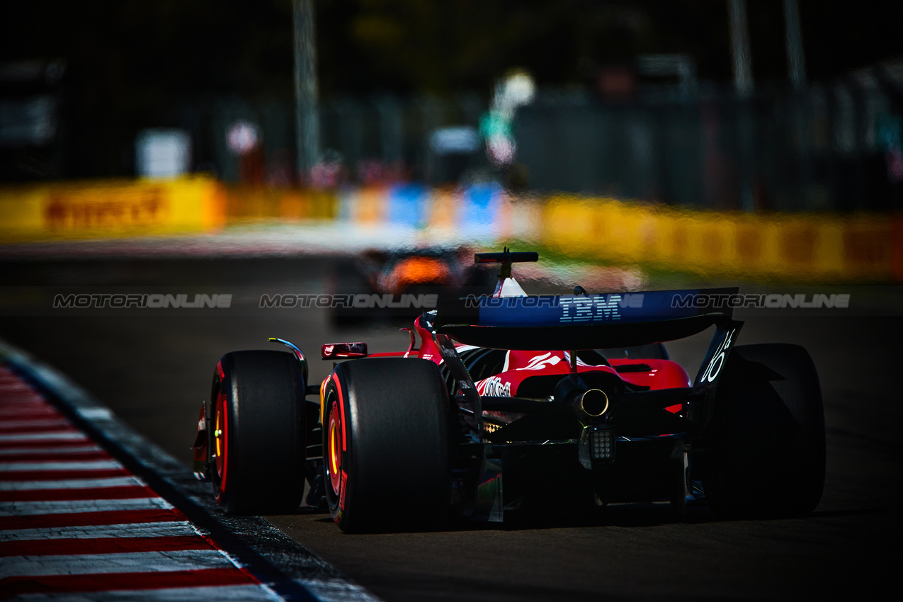 GP MESSICO, Charles Leclerc (MON) Ferrari SF-25.
26.10.2025. Formula 1 World Championship, Rd 20, Mexican Grand Prix, Mexico City, Mexico, Gara Day.
- www.xpbimages.com, EMail: requests@xpbimages.com © Copyright: XPB Images