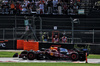 GP MESSICO, Max Verstappen (NLD) Red Bull Racing RB21 e Lewis Hamilton (GBR) Ferrari SF-25 battle for position.

26.10.2025. Formula 1 World Championship, Rd 20, Mexican Grand Prix, Mexico City, Mexico, Gara Day.

- www.xpbimages.com, EMail: requests@xpbimages.com © Copyright: Batchelor / XPB Images