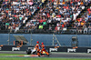 GP MESSICO, Marshals remove debris from the circuit as Liam Lawson (NZL) Racing Bulls VCARB 02 approaches.

26.10.2025. Formula 1 World Championship, Rd 20, Mexican Grand Prix, Mexico City, Mexico, Gara Day.

- www.xpbimages.com, EMail: requests@xpbimages.com © Copyright: Moy / XPB Images