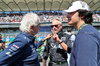 GP MESSICO, (L to R): Flavio Briatore (ITA) Alpine F1 Team Executive Advisor with Jonathan Wheatley (GBR) Sauber Team Principal e Nathan Falco Briatore (ITA) on the grid.

26.10.2025. Formula 1 World Championship, Rd 20, Mexican Grand Prix, Mexico City, Mexico, Gara Day.

- www.xpbimages.com, EMail: requests@xpbimages.com © Copyright: Batchelor / XPB Images